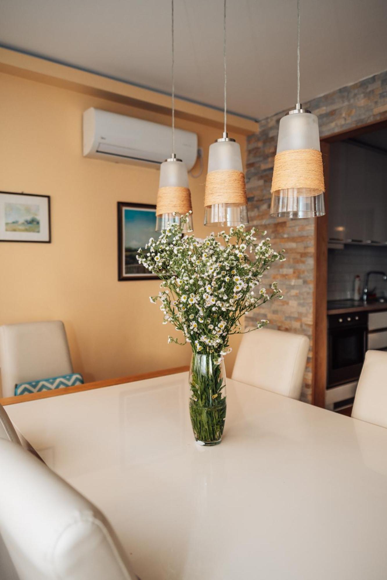 Crown Central Three Bedroom Apartment Beograd Eksteriør bilde